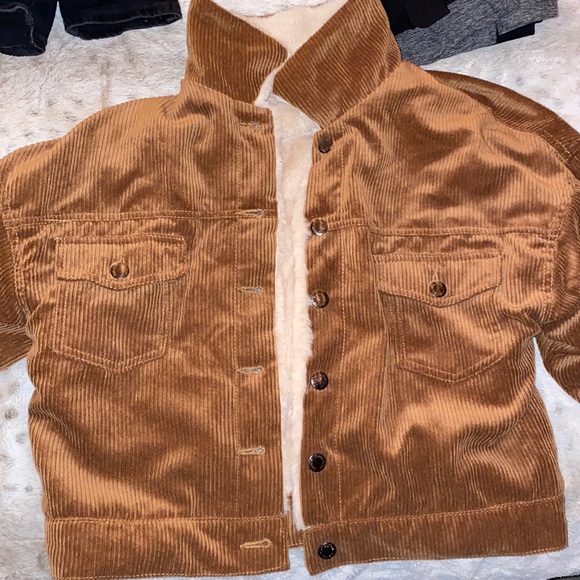 CL SONO fuzzy out wear crop jacket - Picture 1 of 3